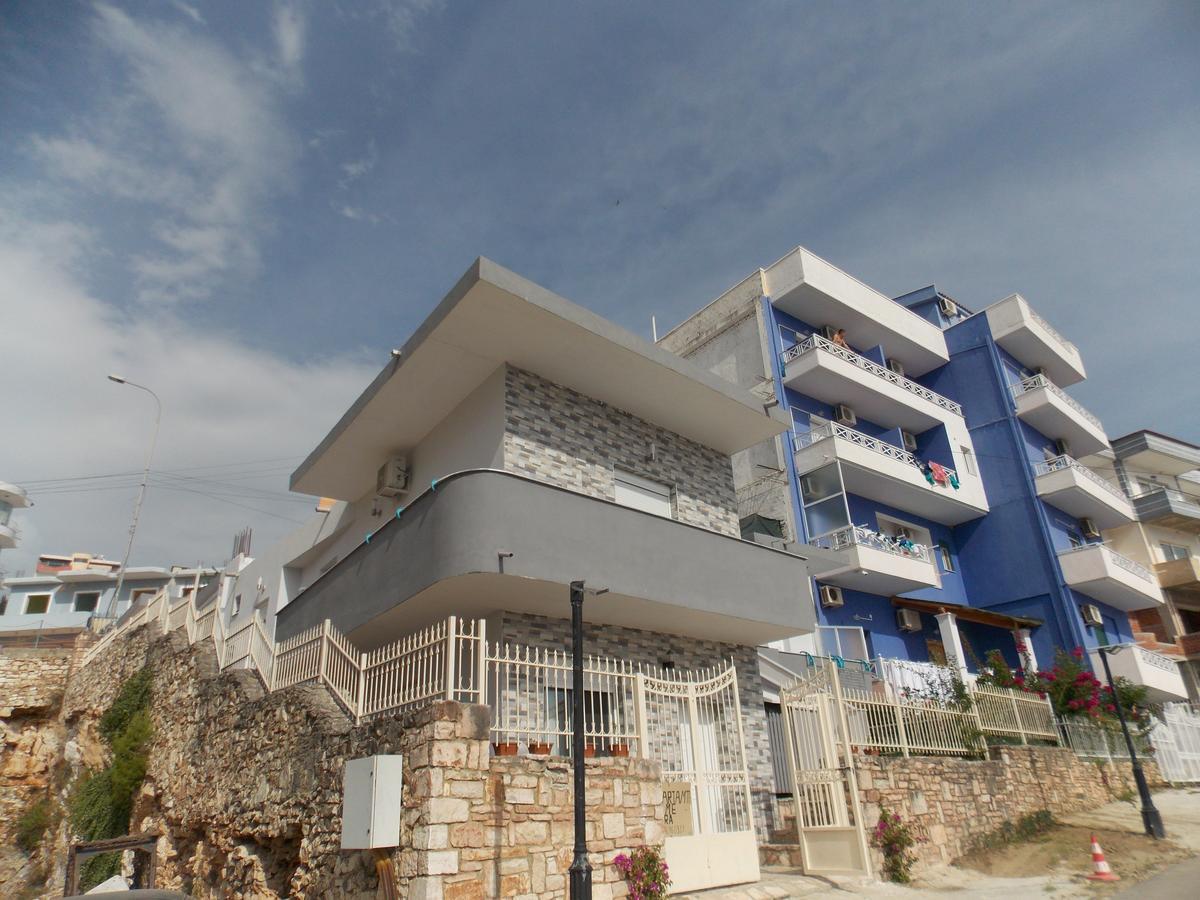 Vasili Sunstay Apartments Sarandë Exterior foto